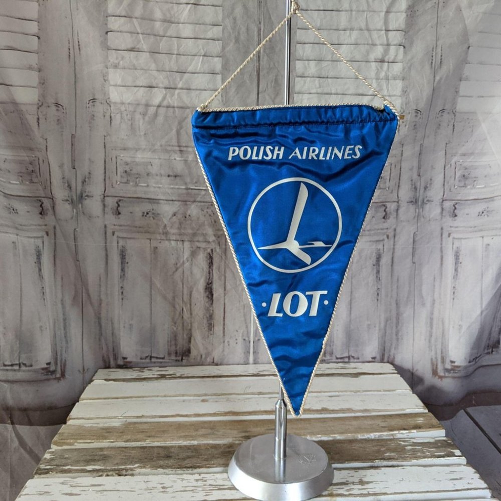 Polish airlines travel‎ agent desk flag plane comme
